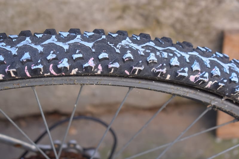 Pneus VTT 27.5 Decathlon : guide et comparatif